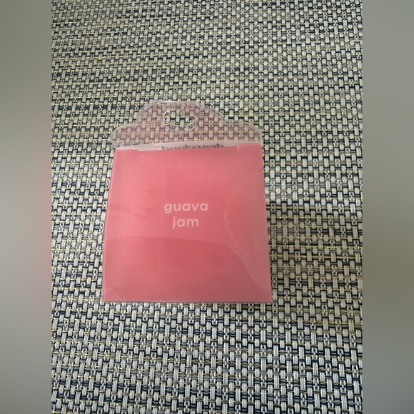 dearcloud Dewy Lip Jam – Hydrating Lip Balm & Gloss - Guava Jam - Picture 7 of 7